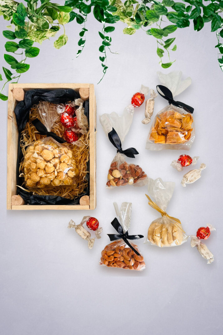 The Snack Muncher Gift Box